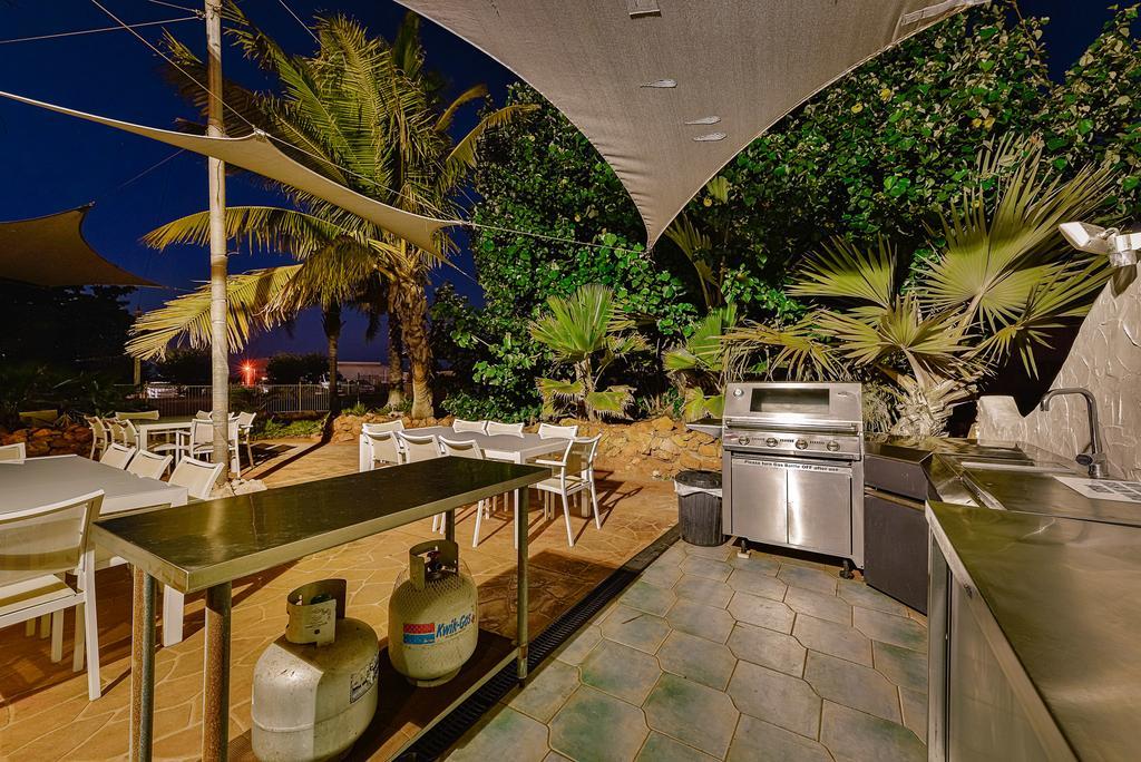 Sea Breeze Resort 埃克斯茅斯 外观 照片
