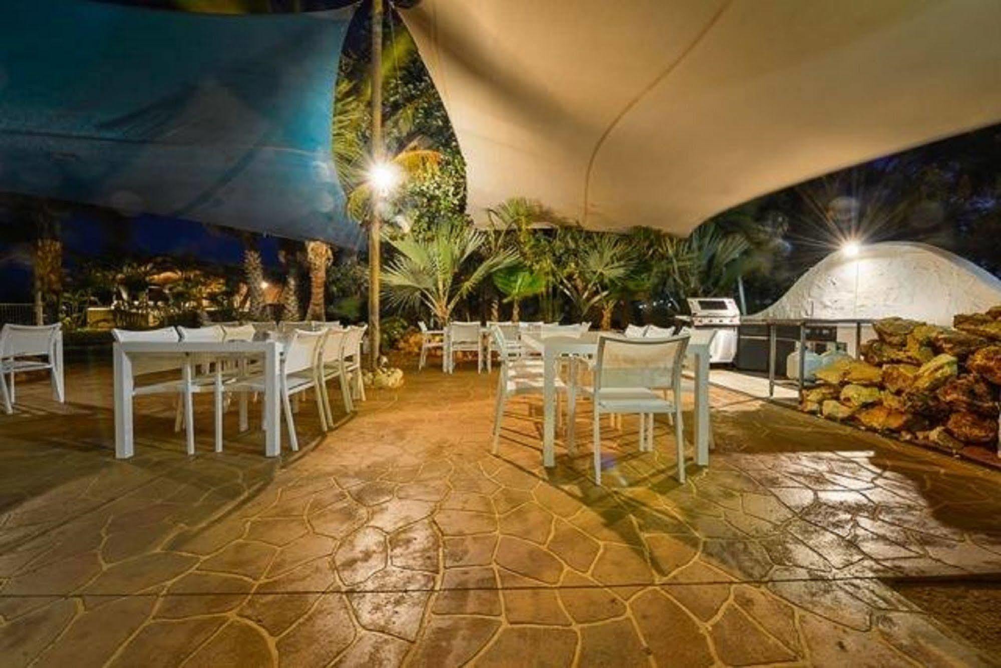 Sea Breeze Resort 埃克斯茅斯 外观 照片